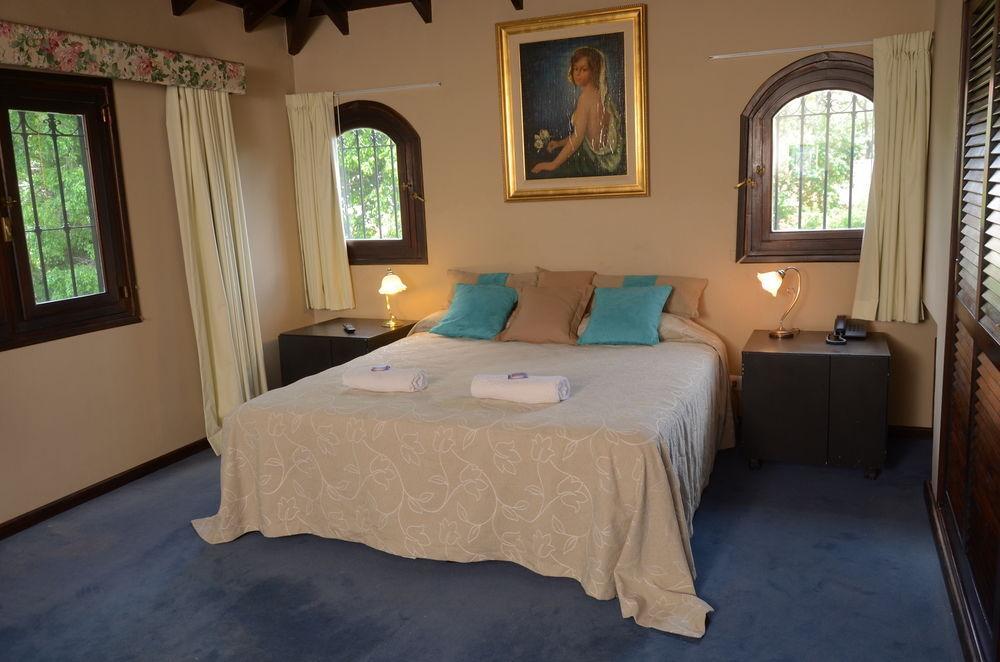 Susana Just Boutique Hotel Висенте-Лопес Экстерьер фото